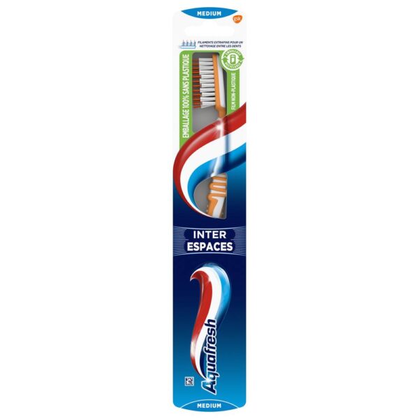 AQUAFRESH T.BRUSH INTER ESPACES